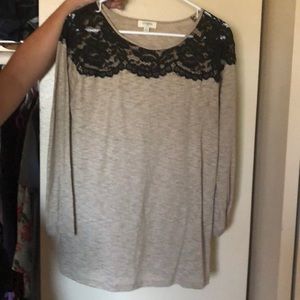 Long sleeve Umgee shirt with lace shoulders
